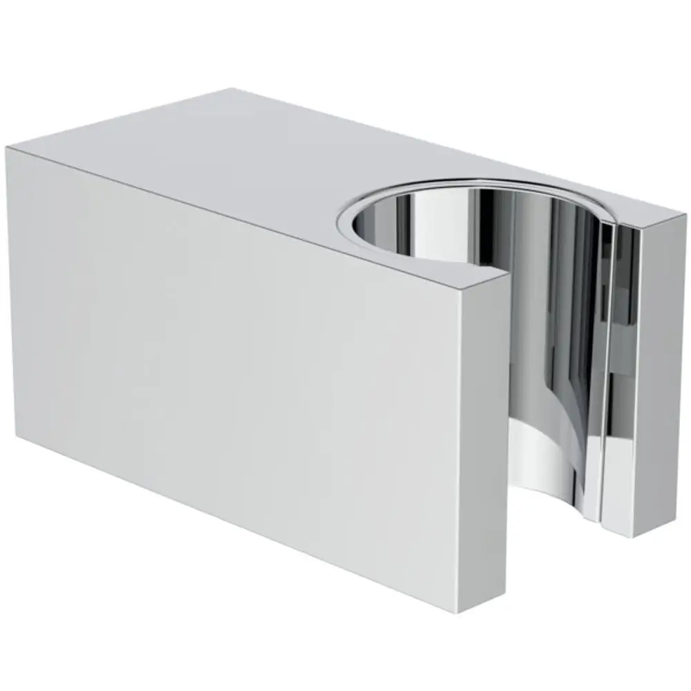 Wandhalter aus verchromtem Metall, geeignet für eine Handbrause. Eckige Rosette im Design von Ideal Standard.